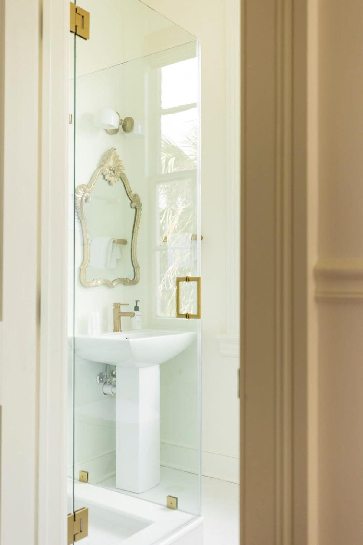 The Ashley Veranda King Suite With Breakfast Charleston Exterior photo